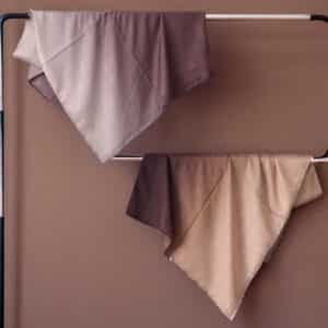 Saten Kahve Jakarlı İkili Şal Seti